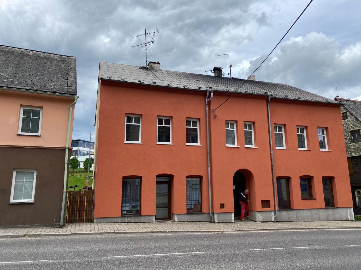 Apartmány Hejdukovi Krásná Lípa Exterior foto